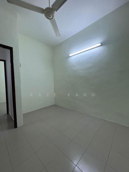 Apartment for Rent at Taman Seri Perak - Kaze Kang - Interior - PropertyGuru.com.my