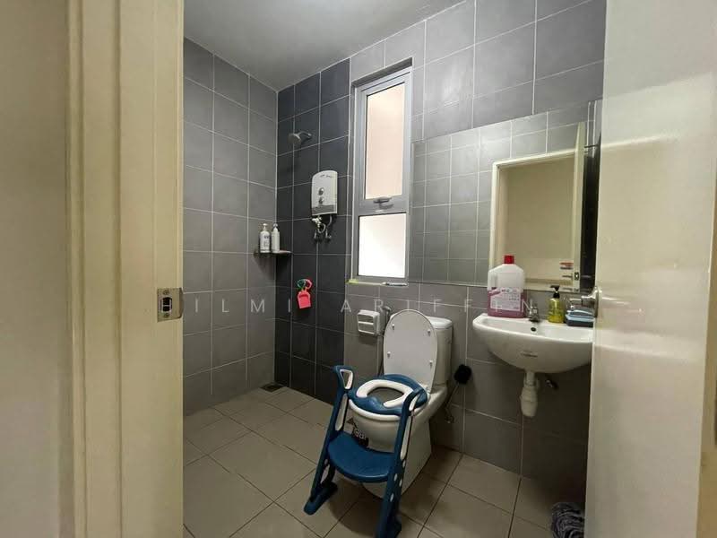 2-storey Terraced House for Rent in Seremban (Negeri Sembilan) - Hilmi Ariffin - Bathroom - PropertyGuru.com.my