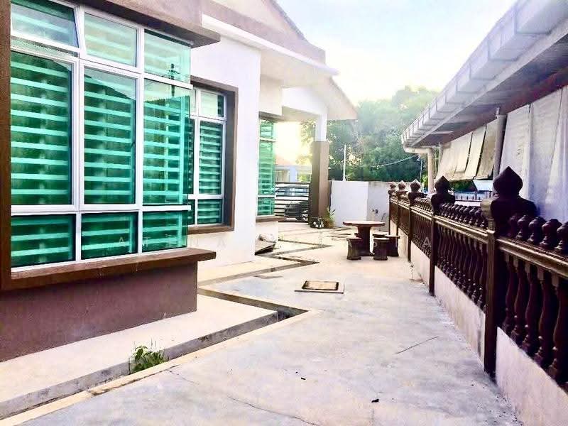Semi-Detached House for Sale in Taman Rendang (Pekan) - Atina Natasha - PropertyGuru.com.my