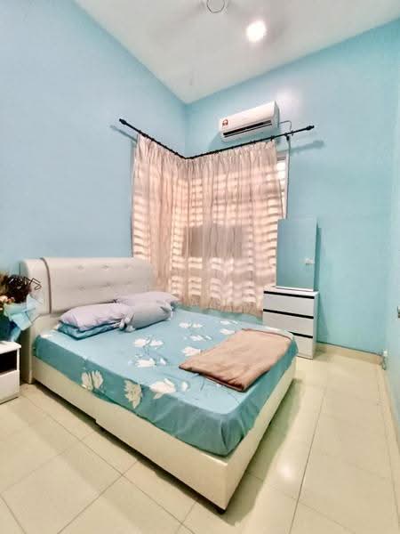Semi-Detached House for Sale in Taman Rendang (Pekan) - Atina Natasha - Bedroom - PropertyGuru.com.my