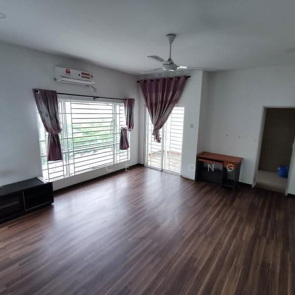 Rumah Berkembar untuk Disewa di D'impian Tropika (Balakong) - Joyce Tiong - Living Room - PropertyGuru.com.my