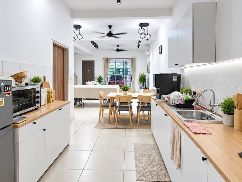 Rumah Teres 2-Tingkat untuk Dijual di Nilai (Negeri Sembilan) - Fikri Yasmin - Kitchen - PropertyGuru.com.my