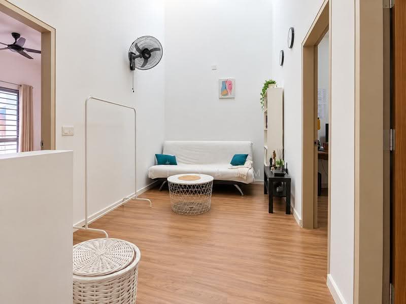 Rumah Teres 2-Tingkat untuk Dijual di Nilai (Negeri Sembilan) - Fikri Yasmin - Living Room - PropertyGuru.com.my