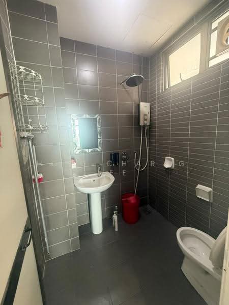 Service Residence for Rent at Palazio - Hong Charng Lee - Bathroom - PropertyGuru.com.my