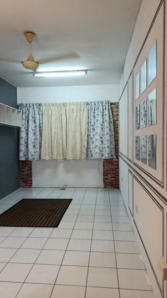 Pangsapuri untuk Disewa di Vista Shop Apartment (Damansara Damai) - James Lai - Interior - PropertyGuru.com.my