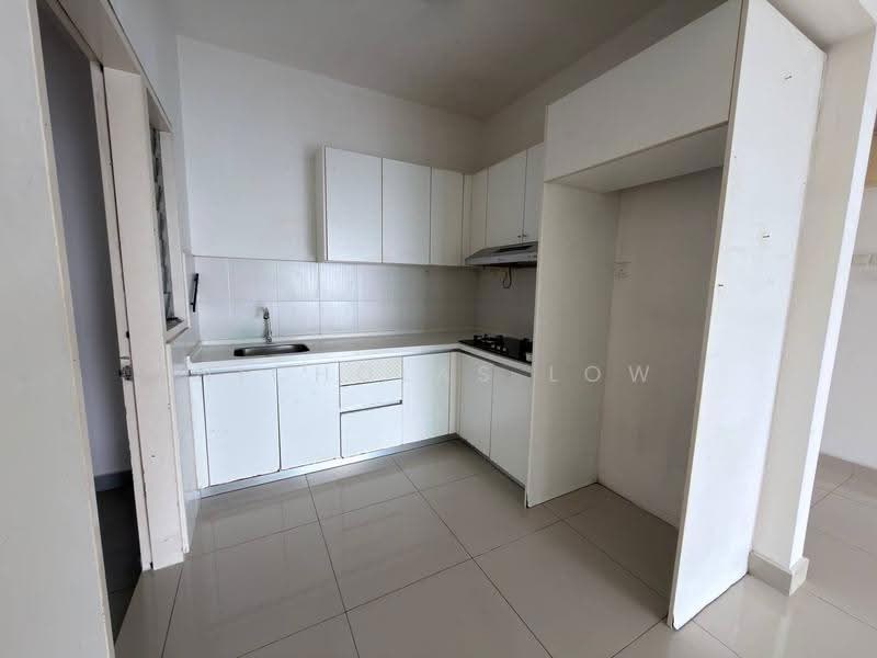 Apartment for Rent at Idaman Residence - Nicholas Low - Kitchen - PropertyGuru.com.my