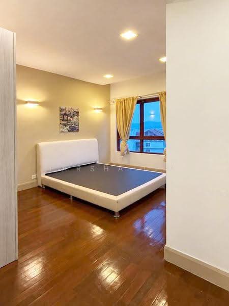 Kondominium untuk Dijual di Surian Condominium - Tarsha Lim - Bedroom - PropertyGuru.com.my