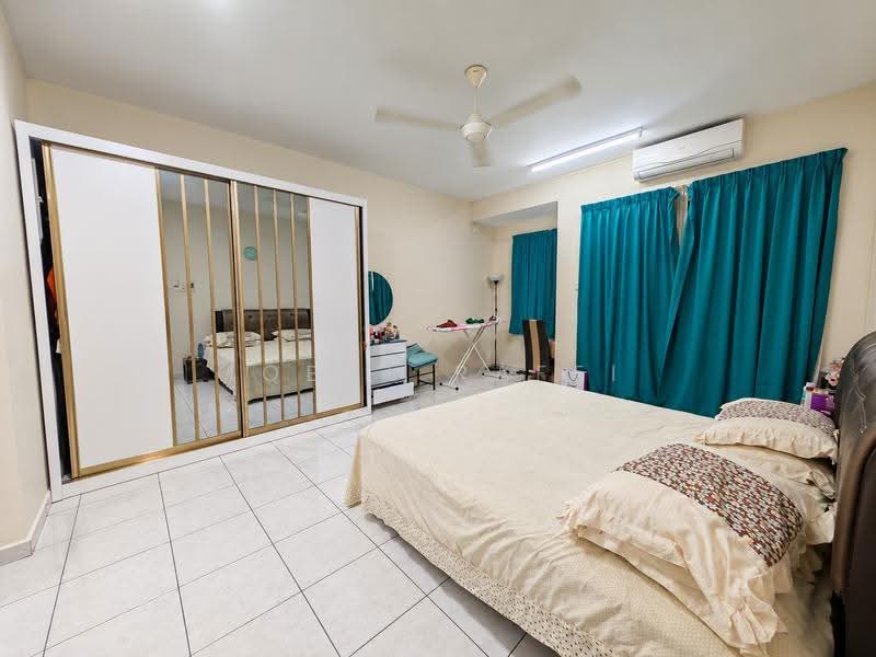 Rumah Bandar untuk Dijual di Bandar Tun Hussein Onn (Cheras) - Iqbal Rafei - Bedroom - PropertyGuru.com.my