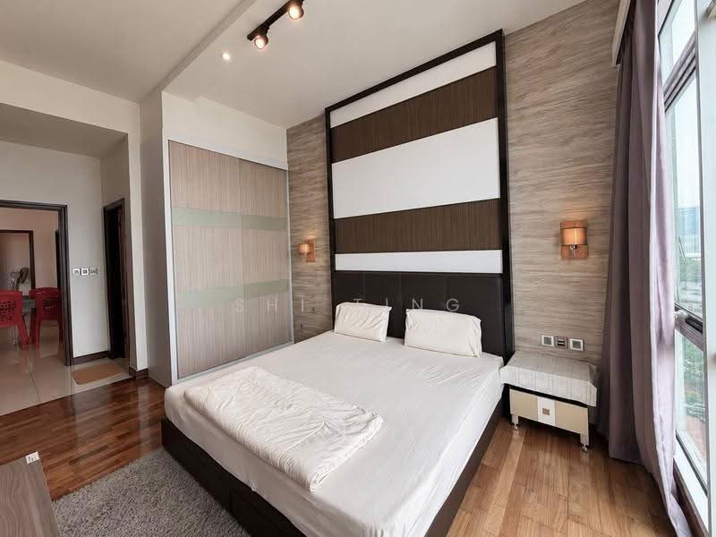 Service Residence for Sale at Paragon Suites @ CIQ - Shi Ting - PropertyGuru.com.my