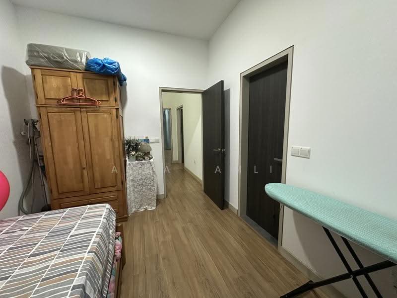 2-storey Terraced House for Sale in Elmina Valley 1 (Shah Alam) - Aida Ramli - Corridor - PropertyGuru.com.my