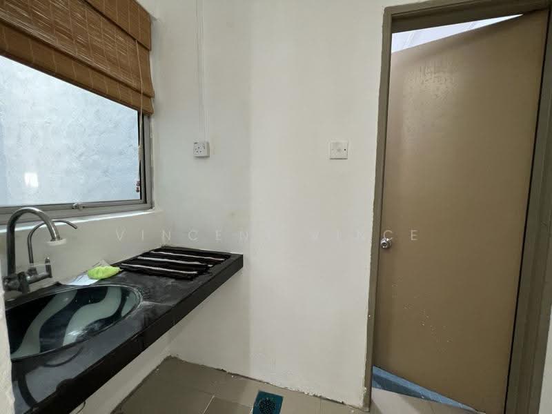 Kedai / Pejabat untuk Dijual di Taman Maluri (Cheras) - Vincent Vince - PropertyGuru.com.my