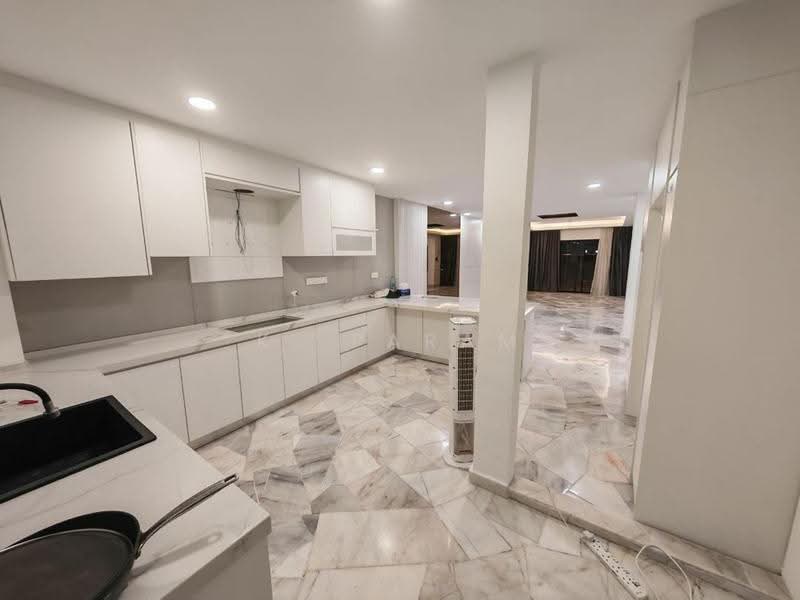 Rumah Teres 2-Tingkat untuk Dijual di Taman Desaria (Petaling Jaya) - K. Param - Kitchen - PropertyGuru.com.my