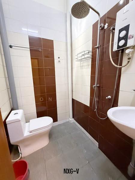 Rumah Teres untuk Dijual di Shah Alam (Selangor) - Sonia Soh - Bathroom - PropertyGuru.com.my