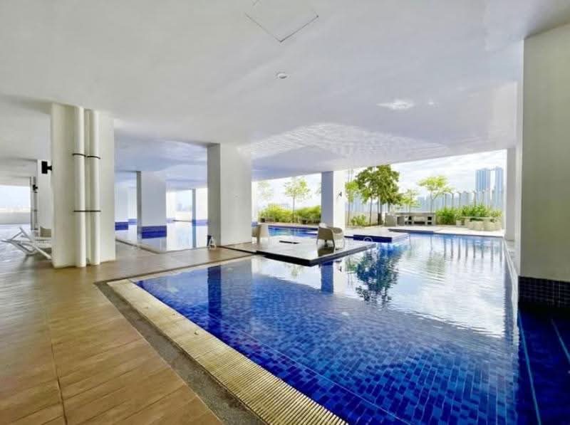 Condominium for Rent at Residensi Puchongmas - Maddy Ho - Pool - PropertyGuru.com.my