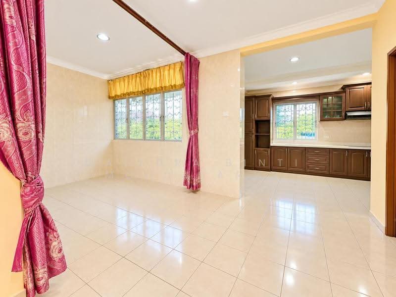 Semi-Detached House for Sale in Taman Kajang Impian (Kajang) - Maizura binti Mohd Darus - Living Room - PropertyGuru.com.my