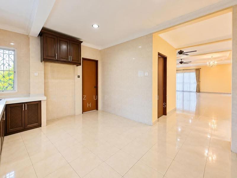Semi-Detached House for Sale in Taman Kajang Impian (Kajang) - Maizura binti Mohd Darus - Kitchen - PropertyGuru.com.my
