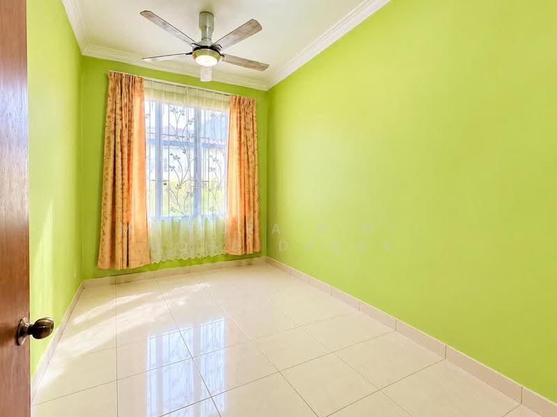 Semi-Detached House for Sale in Taman Kajang Impian (Kajang) - Maizura binti Mohd Darus - Bedroom - PropertyGuru.com.my