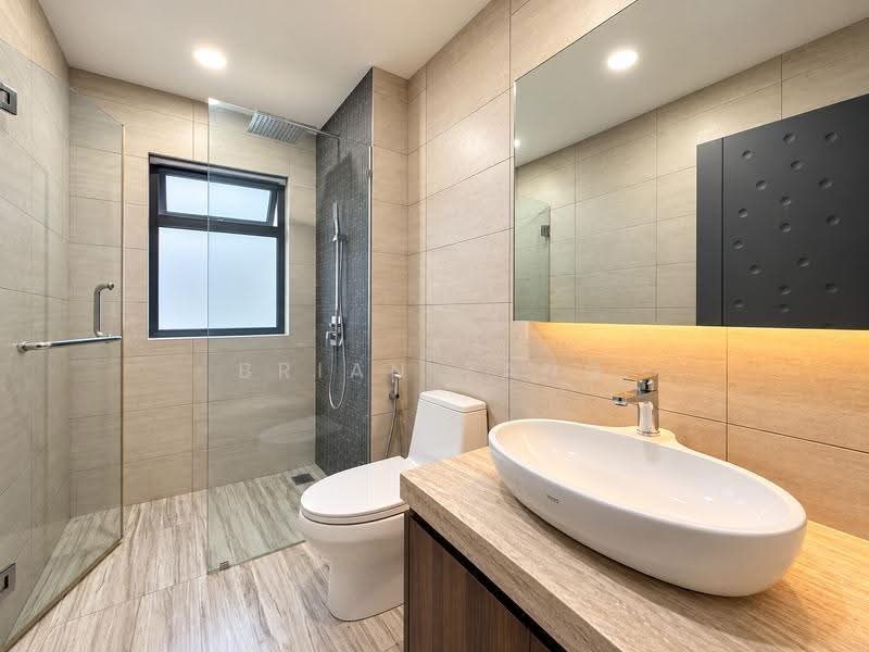 2.5-storey Terraced House for Sale in Sierramas (Sungai Buloh) - Brian Tang - Bathroom - PropertyGuru.com.my