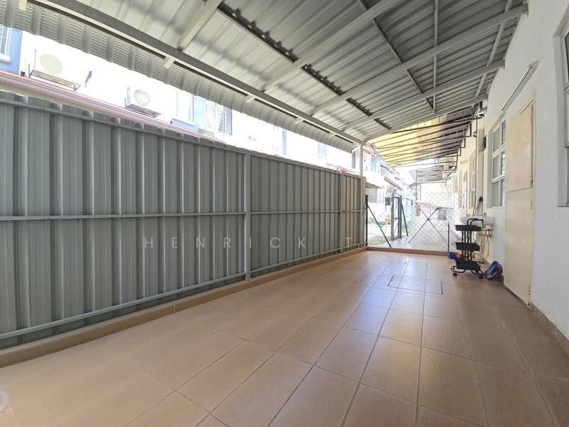 Rumah Teres untuk Dijual di Kemuning Utama (Shah Alam) - Henrick Tan - Exterior - PropertyGuru.com.my