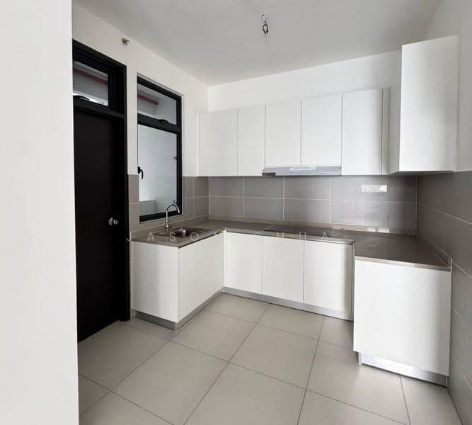 Kediaman Servis untuk Dijual di RESIDENSI IDAMAN RIA - Jason Chua - Kitchen - PropertyGuru.com.my