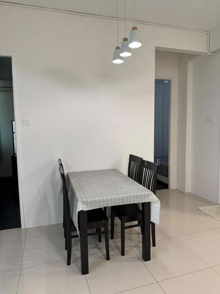 Kondominium untuk Disewa di The Oasis - Correen Lee - Dining Room - PropertyGuru.com.my