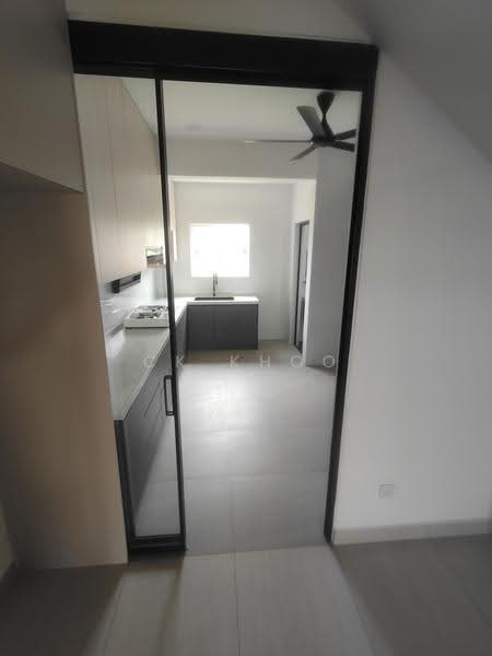 3-storey Terraced House for Sale in Taman Sri Manja (Petaling Jaya) - CK Khoo - Kitchen - PropertyGuru.com.my
