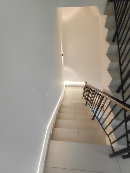 3-storey Terraced House for Sale in Taman Sri Manja (Petaling Jaya) - CK Khoo - Interior - PropertyGuru.com.my