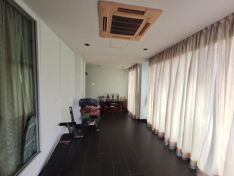 Semi-Detached House for Sale in Gombak (Selangor) - Vincent Vince - Corridor - PropertyGuru.com.my