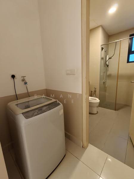 Kediaman Servis untuk Disewa di Sunway Citrine Residences - Samantha Lee - Bathroom - PropertyGuru.com.my