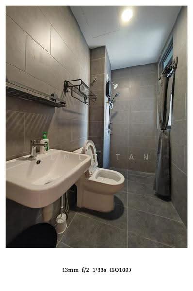 Kediaman Servis untuk Disewa di Neu Suites - Renee Tan - Bathroom - PropertyGuru.com.my