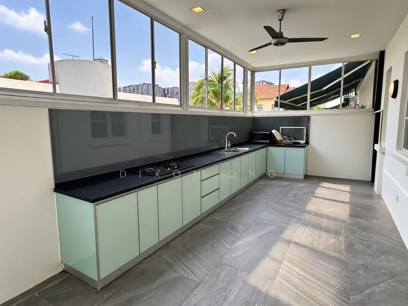 3-storey Terraced House for Rent in Bukit Damansara (Damansara Heights) - Dixon Ong - Kitchen - PropertyGuru.com.my