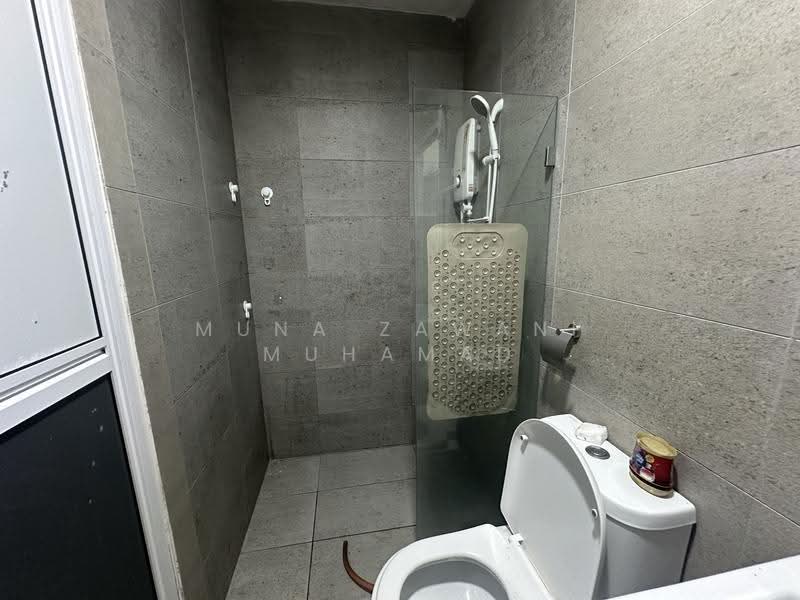 Kediaman Servis untuk Disewa di Kenwingston Square Garden - Muna Zawani Muhamad - Bathroom - PropertyGuru.com.my