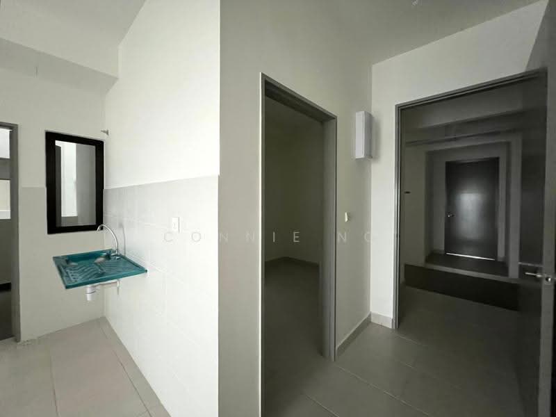 Condominium for Sale at Dezire Hill Residence - Connie Ng - Corridor - PropertyGuru.com.my
