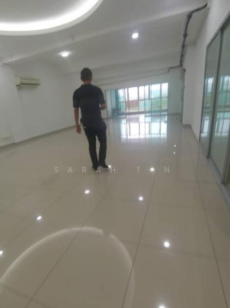 Shop / Office for Sale in KL City Centre (Kuala Lumpur) - Sarah Tan - Interior - PropertyGuru.com.my