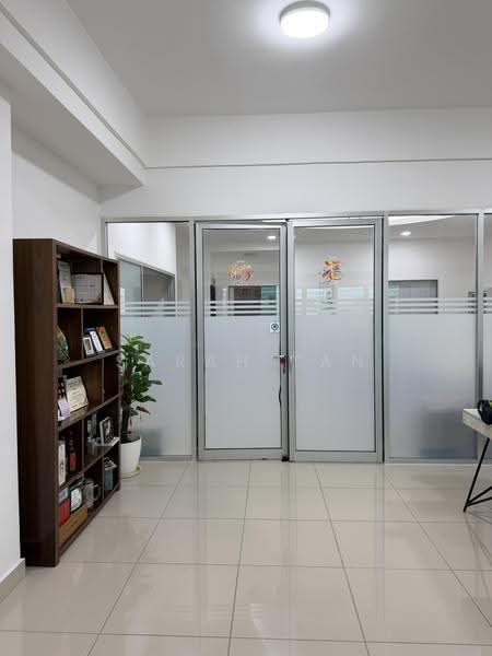 Shop / Office for Sale in KL City Centre (Kuala Lumpur) - Sarah Tan - Interior - PropertyGuru.com.my