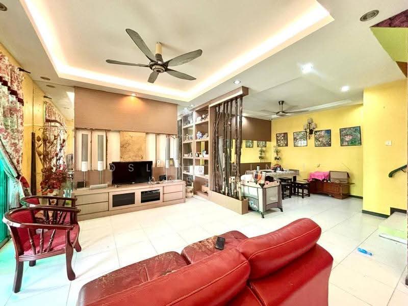 Rumah Teres 2-Tingkat untuk Dijual di Gelang Patah (Johor) - Roslina Binti Kassim - Living Room - PropertyGuru.com.my