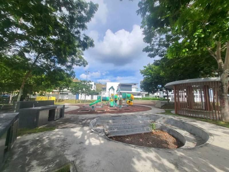 Semi-Detached House for Sale in Seremban (Negeri Sembilan) - HADZRIN YUSOF - Exterior - PropertyGuru.com.my