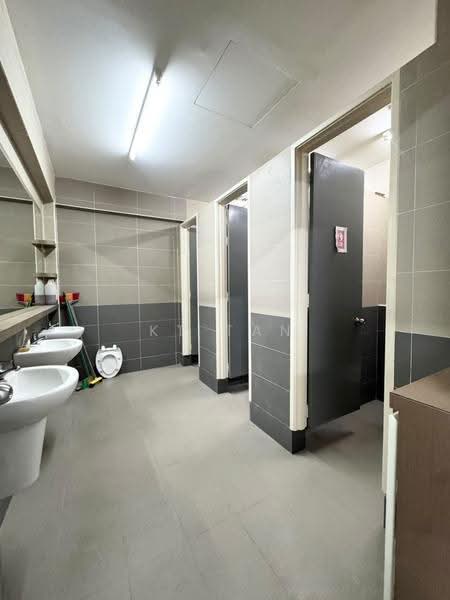 Factory for Sale in Eco Business Park 1 (Johor Bahru) - KT Tan - Bathroom - PropertyGuru.com.my