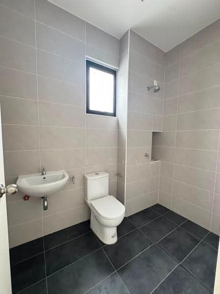 2-storey Terraced House for Sale in Taman Ekoflora (Johor Bahru) - Ian Chua - Bathroom - PropertyGuru.com.my