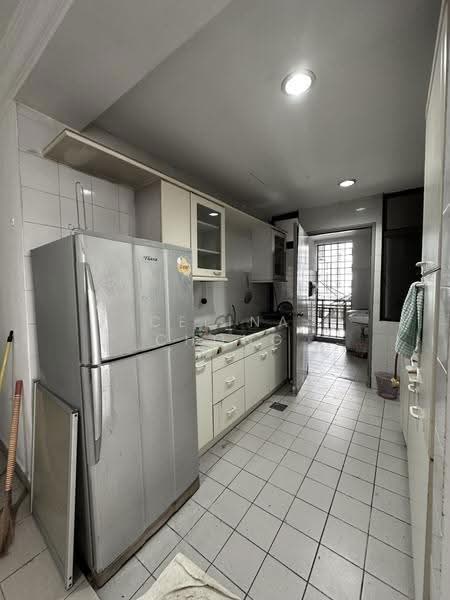 Condominium for Rent at Aloha Tower Condominium - Celina Chong - Kitchen - PropertyGuru.com.my