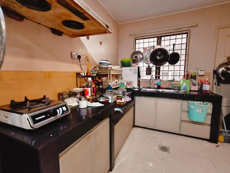 2-storey Terraced House for Sale in Taman Muda (Ampang) - Stephanie . - Kitchen - PropertyGuru.com.my