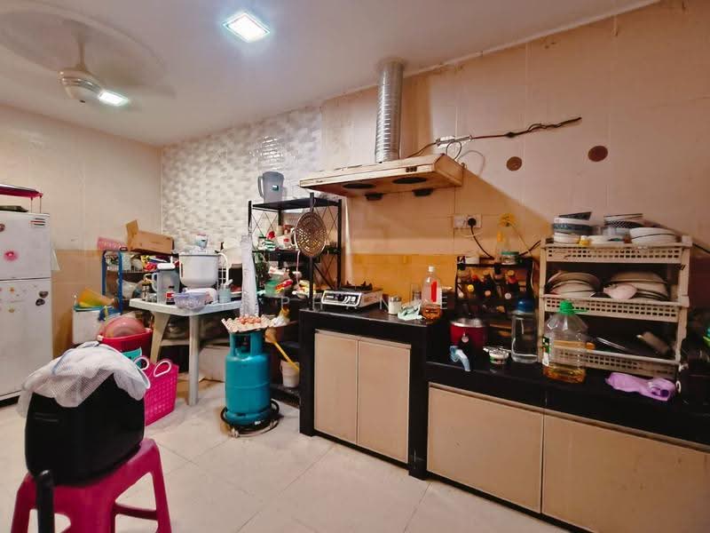 2-storey Terraced House for Sale in Taman Muda (Ampang) - Stephanie . - Kitchen - PropertyGuru.com.my
