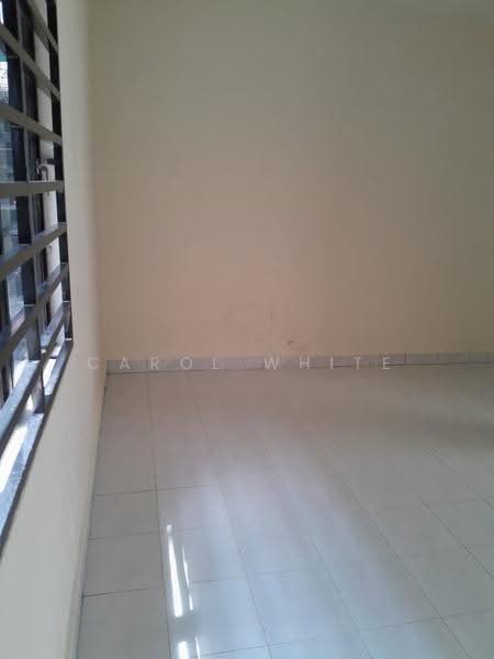 Rumah Berkembar untuk Disewa di Seksyen 5 (Petaling Jaya) - Carol White - PropertyGuru.com.my