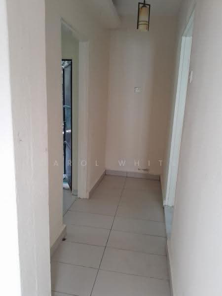 Rumah Berkembar untuk Disewa di Seksyen 5 (Petaling Jaya) - Carol White - Corridor - PropertyGuru.com.my