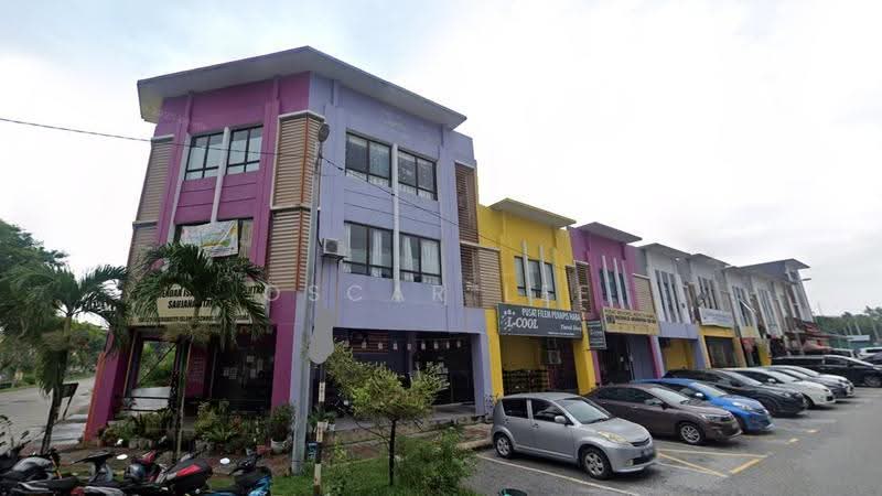 Kedai / Pejabat untuk Disewa di Saujana Utama (Puncak Alam) - Oscar Lee - Exterior - PropertyGuru.com.my
