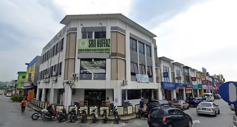 Kedai / Pejabat untuk Disewa di Saujana Utama (Puncak Alam) - Oscar Lee - Exterior - PropertyGuru.com.my