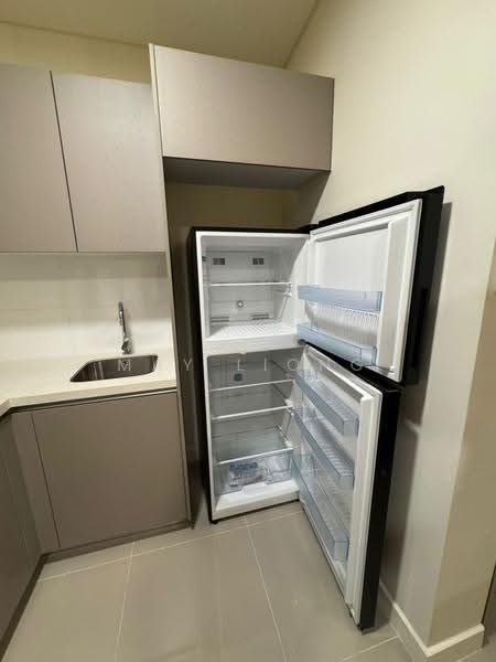 Service Residence for Rent at 8th & Stellar - May Liong - Kitchen - PropertyGuru.com.my
