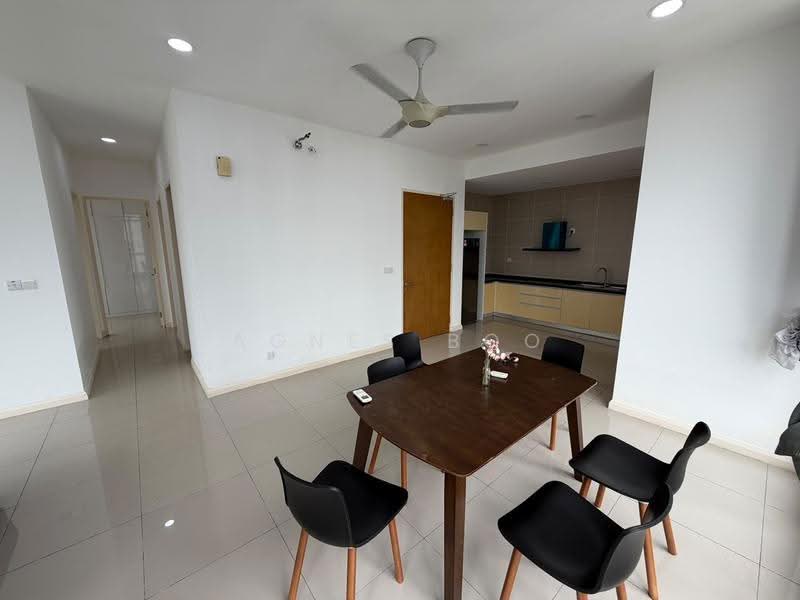 Service Residence for Rent at D'Pristine - Agnes Boo - Dining Room - PropertyGuru.com.my