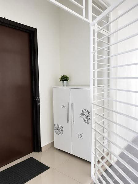 Kediaman Servis untuk Dijual di USJ One (You One) - Wen Rong Andy Lee - Entrance - PropertyGuru.com.my
