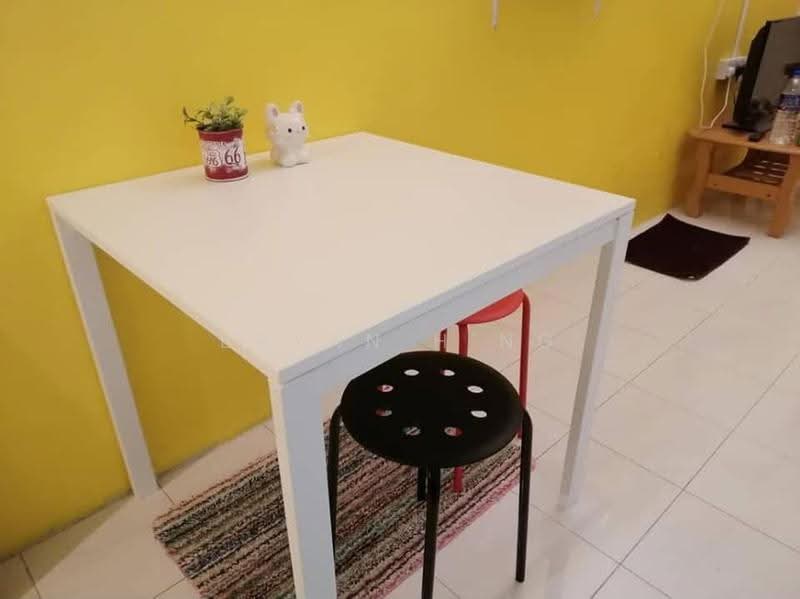 Rumah Flat untuk Dijual di Taman Jade - Bryan H'ng - Dining Room - PropertyGuru.com.my